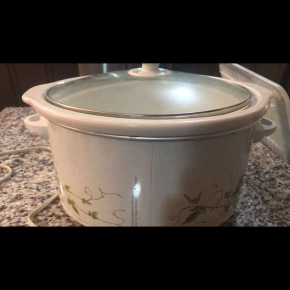 Hamilton Beach Slow Cooker - Picture 2 of 2